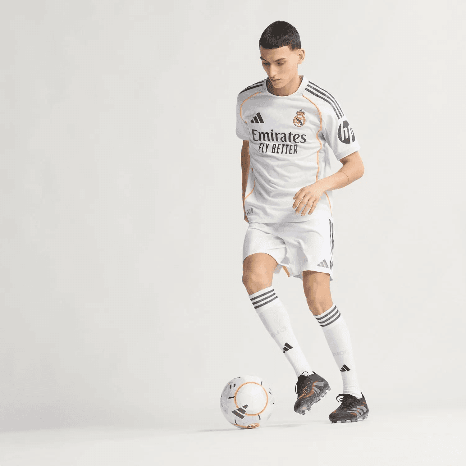 Real Madrid Home 2024-25 - 8